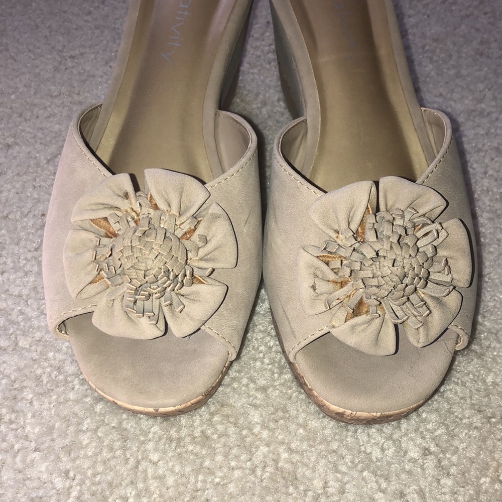 Wedges 👠 - Picture 4 of 9